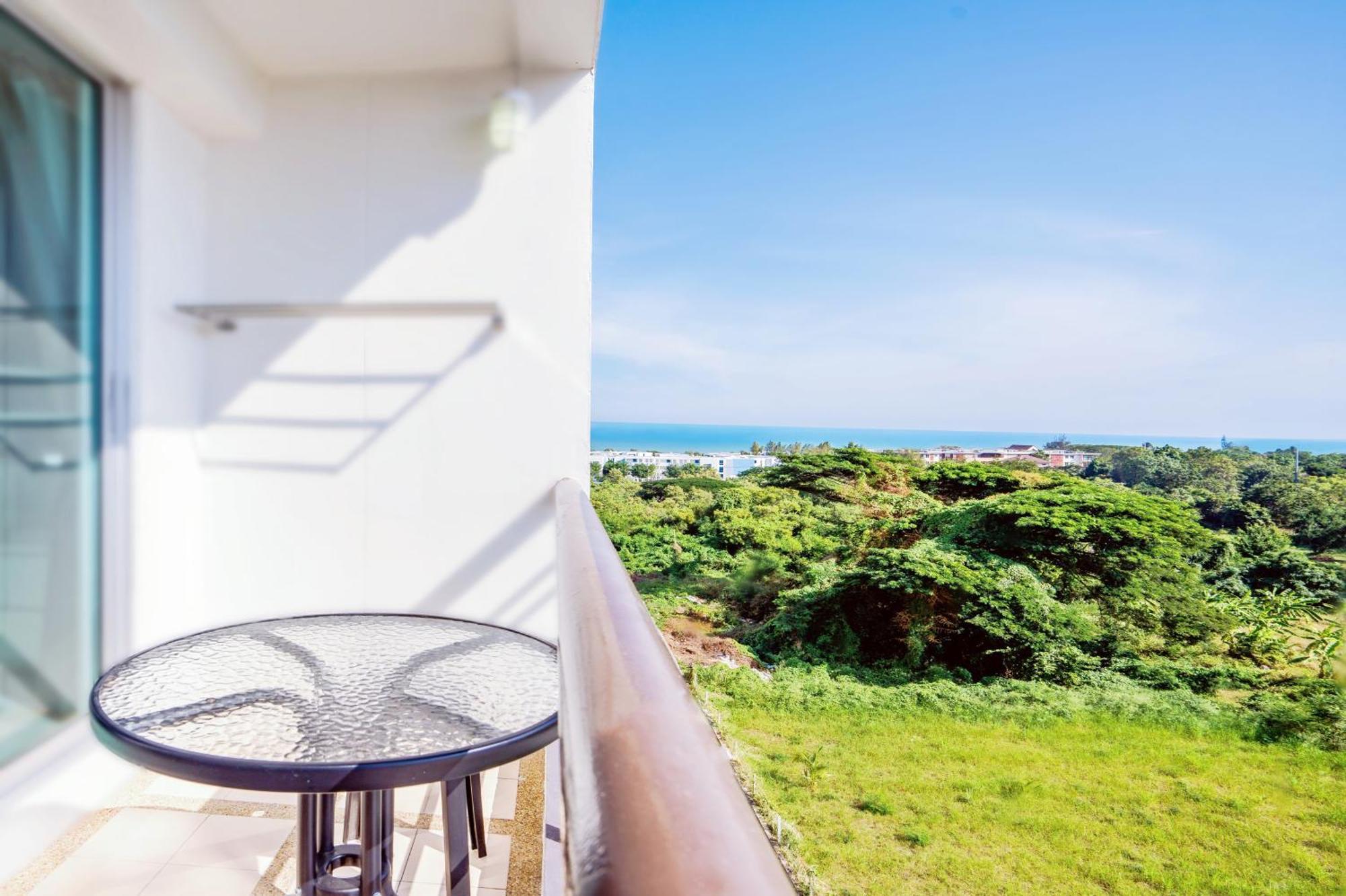 Apartament Hua Hin First - Happy Rent Zewnętrze zdjęcie